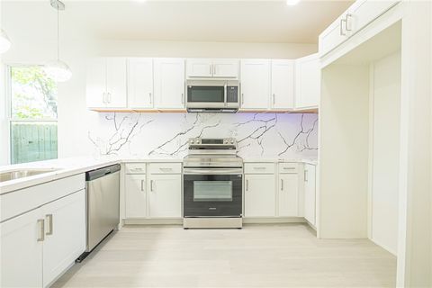 Tiny photo for 910 Hammond Street, Bryan, TX 77803 (MLS # 25010754)