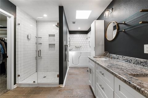 Tiny photo for 2907 Broadmoor Dr, Bryan, TX 77802 (MLS # 26002301)