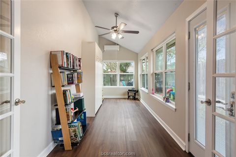 Tiny photo for 2907 Broadmoor Dr, Bryan, TX 77802 (MLS # 26002301)