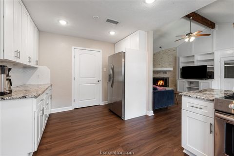 Tiny photo for 2907 Broadmoor Dr, Bryan, TX 77802 (MLS # 26002301)