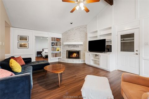 Tiny photo for 2907 Broadmoor Dr, Bryan, TX 77802 (MLS # 26002301)