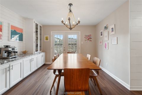 Tiny photo for 2907 Broadmoor Dr, Bryan, TX 77802 (MLS # 26002301)