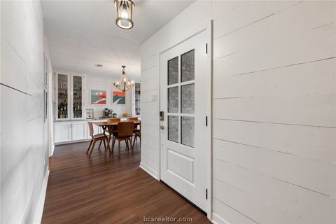 Tiny photo for 2907 Broadmoor Dr, Bryan, TX 77802 (MLS # 26002301)