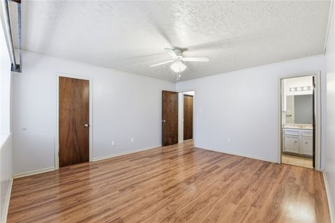 Tiny photo for 1500 Austin Avenue Ave, College Station, TX 77845 (MLS # 26004358)