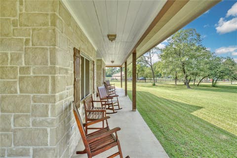 Tiny photo for 26 Woodland Hills Dr Drive, Huntsville, TX 77320 (MLS # 26010661)