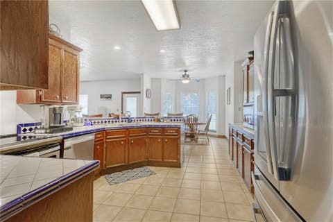 Tiny photo for 26 Woodland Hills Dr Drive, Huntsville, TX 77320 (MLS # 26010661)