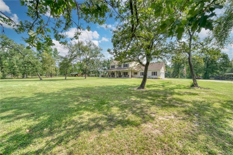 Tiny photo for 26 Woodland Hills Dr Drive, Huntsville, TX 77320 (MLS # 26010661)