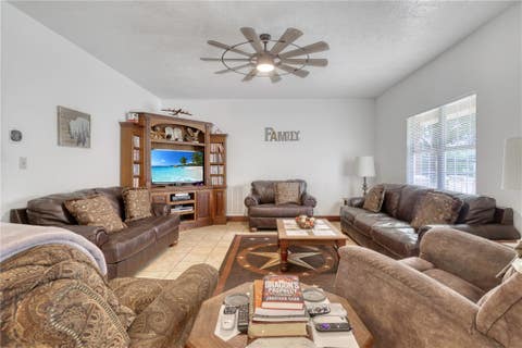 Tiny photo for 26 Woodland Hills Dr Drive, Huntsville, TX 77320 (MLS # 26010661)