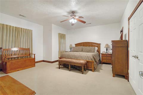 Tiny photo for 26 Woodland Hills Dr Drive, Huntsville, TX 77320 (MLS # 26010661)
