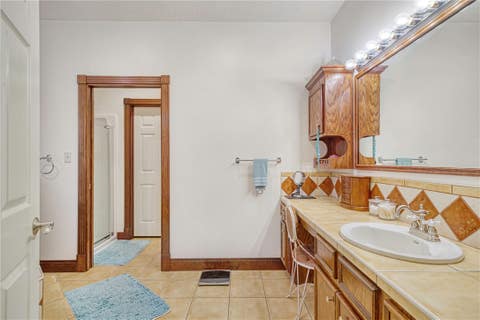 Tiny photo for 26 Woodland Hills Dr Drive, Huntsville, TX 77320 (MLS # 26010661)