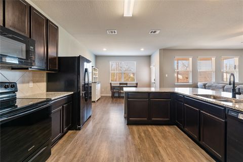 Tiny photo for 992 Crossing Drive, Bryan, TX 77803 (MLS # 26001679)