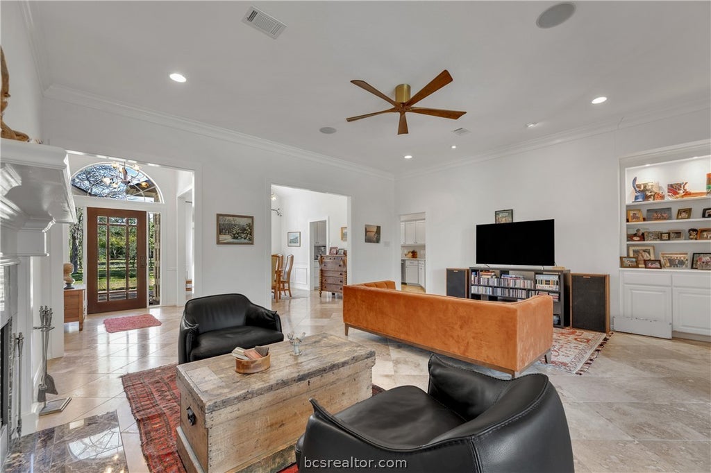 Photo of 9618 Whispering Ridge Rdg, College Station, TX 77845 (MLS # 26011628)
