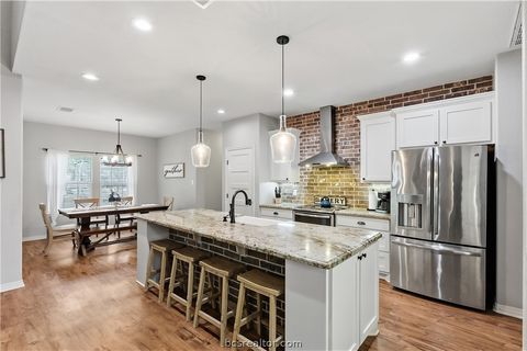 Tiny photo for 9669 Woodview Drive, College Station, TX 77845 (MLS # 26005527)