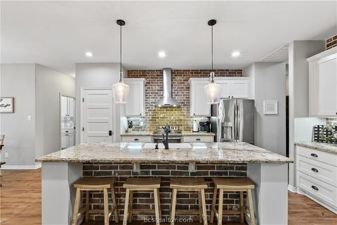 Tiny photo for 9669 Woodview Drive, College Station, TX 77845 (MLS # 26005527)