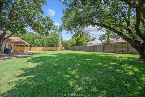 Tiny photo for 2505 Willow Bend Drive, Bryan, TX 77802 (MLS # 26006730)