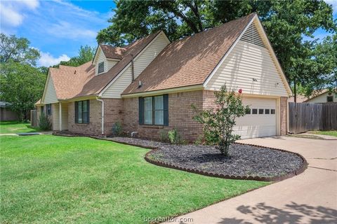 Tiny photo for 2505 Willow Bend Drive, Bryan, TX 77802 (MLS # 26006730)