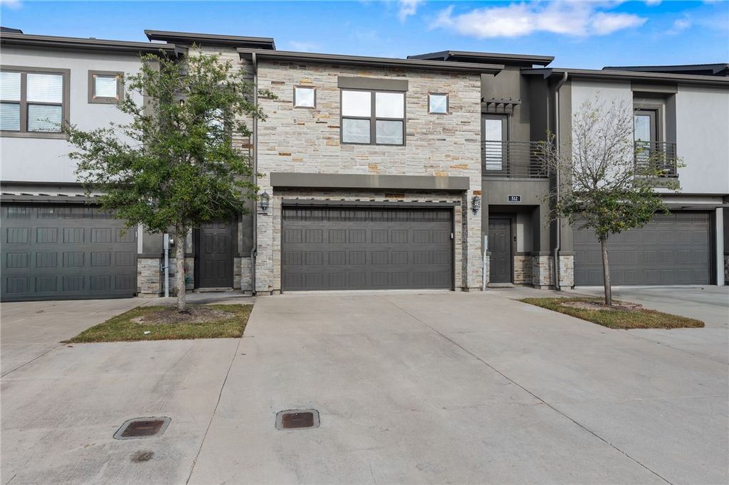 Photo of 512 Hayes Lane, College Station, TX 77845 (MLS # 25012152)
