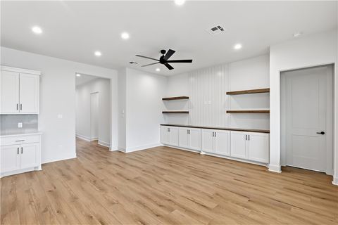 Tiny photo for 2901 Goldberg Drive, Bryan, TX 77808 (MLS # 26003631)