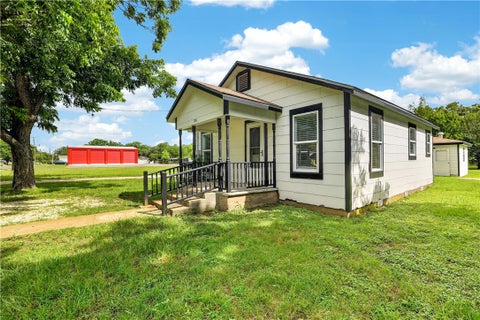 Tiny photo for 310 Hunt Street, Bremond, TX 76629 (MLS # 26007051)