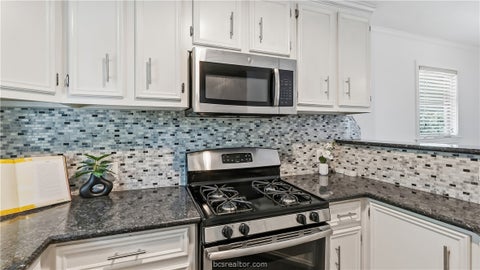 Tiny photo for 607 W 16th Street, College Station, TX 77845 (MLS # 26011591)