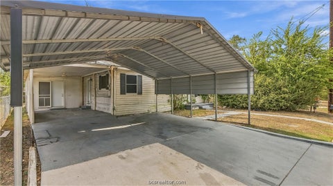 Tiny photo for 607 W 16th Street, College Station, TX 77845 (MLS # 26011591)