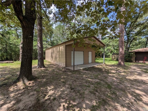 Tiny photo for 16745 Dogwood Court, Plantersville, TX 77363 (MLS # 26009740)
