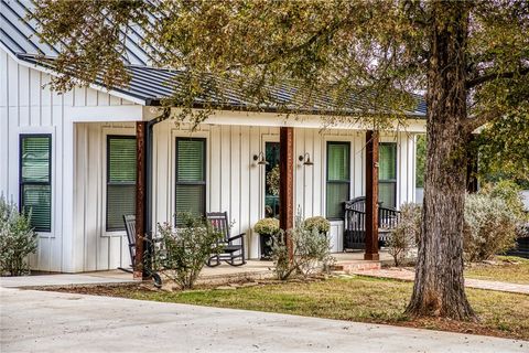 264 FM 833 West Streetman TX 75859