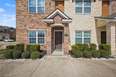 Photo of 301 Southwest Parkway #329, College Station, TX 77840 (MLS # 26002541)