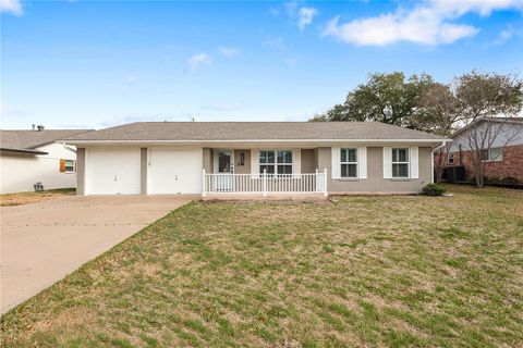 Photo of 3507 Midwest Drive, Bryan, TX 77802 (MLS # 26002465)