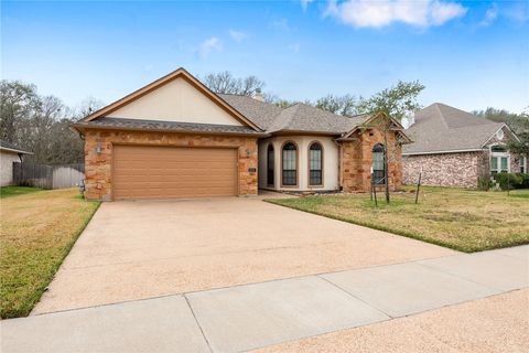 Tiny photo for 2717 Colony Village Drive, Bryan, TX 77808 (MLS # 26000215)