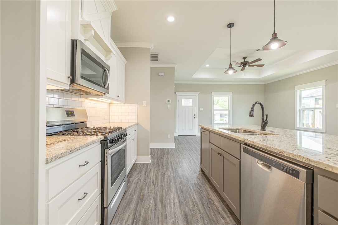 Bryan, Texas 77803, United States, 3 Bedrooms Bedrooms, ,2 BathroomsBathrooms,Residential,Pending,112735