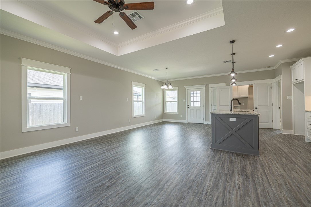 Bryan, Texas 77803, United States, 3 Bedrooms Bedrooms, ,2 BathroomsBathrooms,Residential,Pending,112735