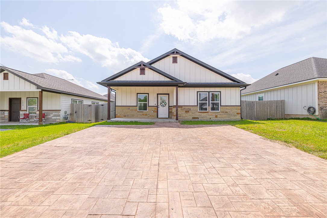 Bryan, Texas 77803, United States, 3 Bedrooms Bedrooms, ,2 BathroomsBathrooms,Residential,Pending,112735