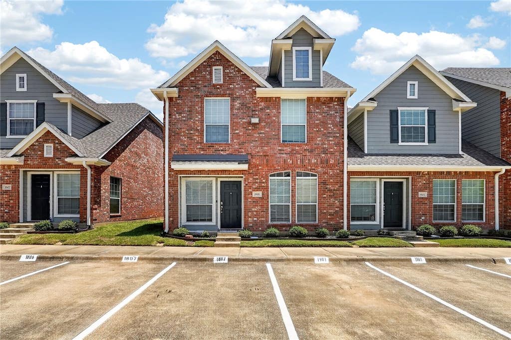 Photo of 1001 Krenek Tap Road #1901, College Station, TX 77840 (MLS # 26009481)