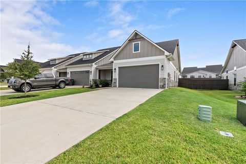 Tiny photo for 5048 Mooney Falls Drive, Bryan, TX 77802 (MLS # 25011441)
