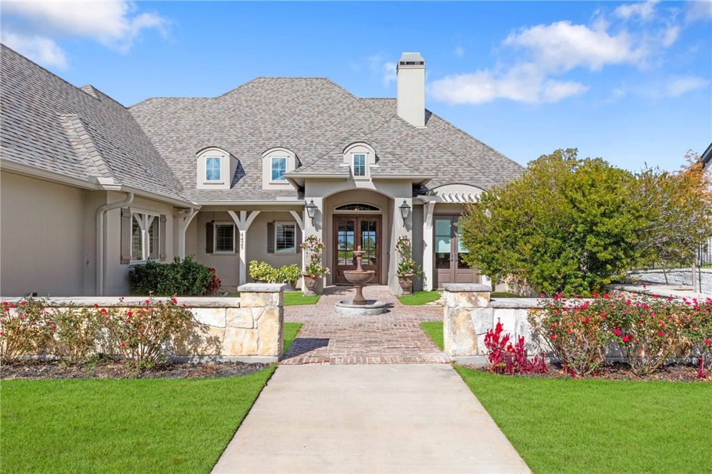 Photo of 4425 Williams Lake Drive, College Station, TX 77845 (MLS # 25012420)