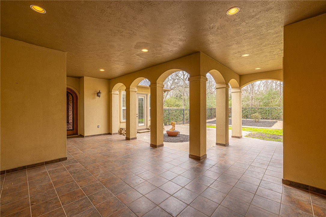 College Station, Texas 77845, United States, 4 Bedrooms Bedrooms, ,5 BathroomsBathrooms,Residential,Active,88792