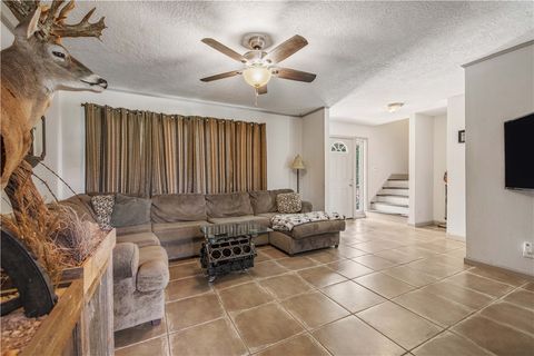 Tiny photo for 2009 Quail Run RUN, College Station, TX 77845 (MLS # 26006851)