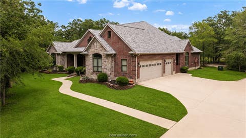 Photo of 3926 Austins Estates Drive, Bryan, TX 77808 (MLS # 26006667)