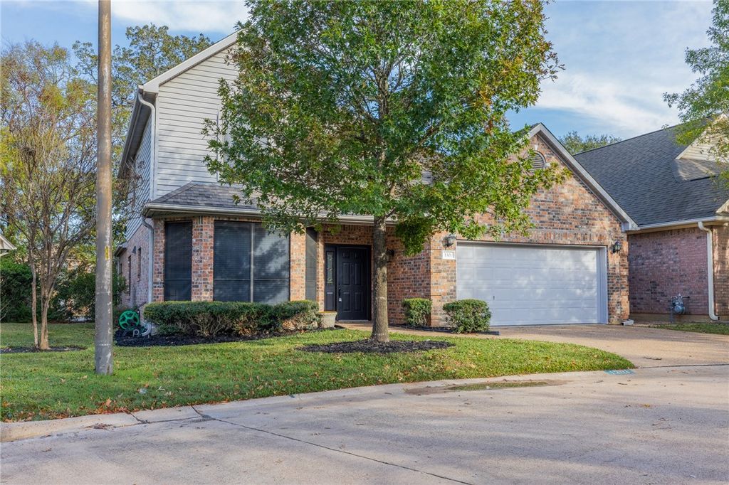 Photo of 1301 Essex Green, College Station, TX 77845 (MLS # 25012495)