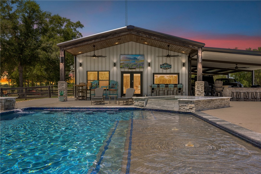 1923 County Road 202