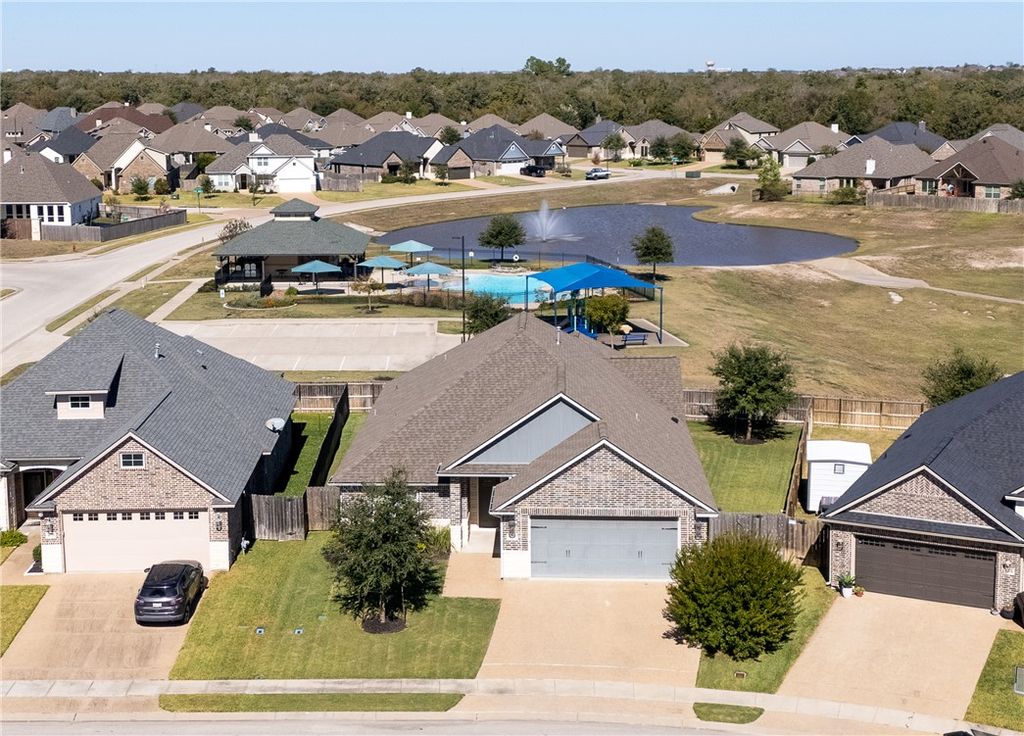 Photo of 4016 Oak Meadow Grove Circle, College Station, TX 77845 (MLS # 25011863)