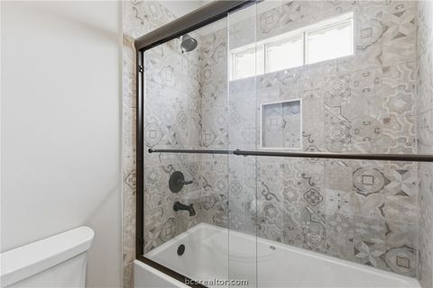 Tiny photo for 9201 Lake Forest Court N, College Station, TX 77845 (MLS # 26004893)