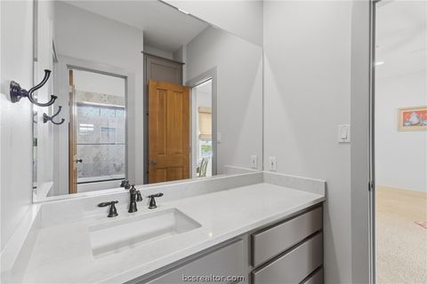 Tiny photo for 9201 Lake Forest Court N, College Station, TX 77845 (MLS # 26004893)