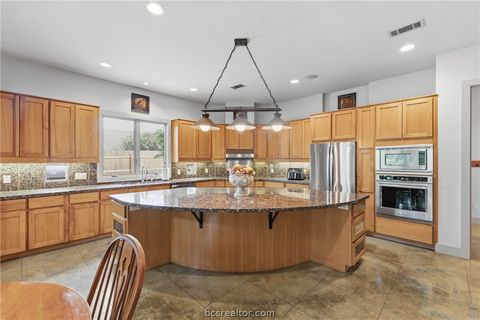 Tiny photo for 9201 Lake Forest Court N, College Station, TX 77845 (MLS # 26004893)