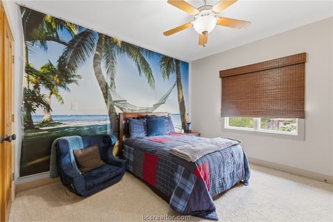 Tiny photo for 9201 Lake Forest Court N, College Station, TX 77845 (MLS # 26004893)