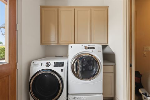 Tiny photo for 9201 Lake Forest Court N, College Station, TX 77845 (MLS # 26004893)