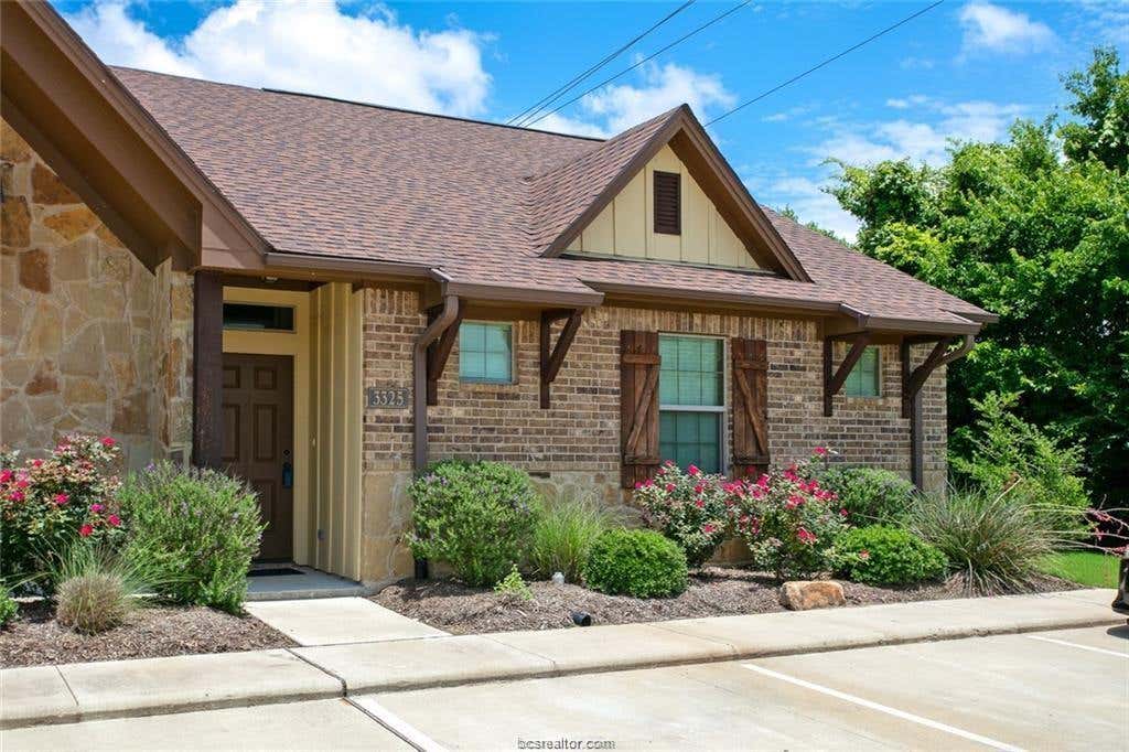 Photo of 3325 Wakewell Court, College Station, TX 77845 (MLS # 26010253)