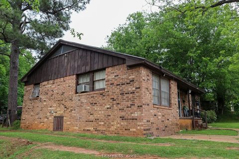 208 Bowie St, Other, TX 75965 - MLS#: 24007496