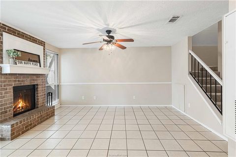 Tiny photo for 1904 Dartmouth Building I, Unit 1 Street, College Station, TX 77840 (MLS # 26009347)